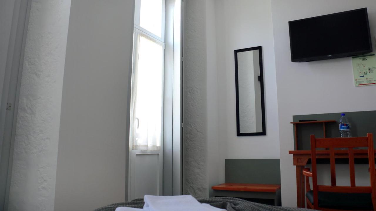 Alianca Cafe & Hostel アングラ・ド・エロイーズモ エクステリア 写真